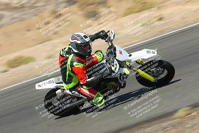 media/Oct-16-2022-TrackXperience (Sun) [[236a00b5b6]]/Group 3/session 4 turn 2/